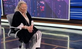 Carrió, sin filtros, acusó a Milei de ver 'pornografía infantil' y a su hermana de ser 'la más oscura'