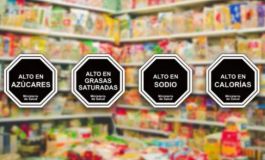 Nutricionistas alertan sobre la eliminación del Etiquetado Frontal: se 'hipoteca el futuro' de la salud