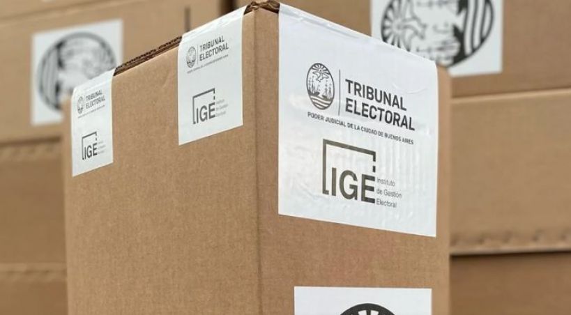 Cuatro de cada 10 argentinos rechazan a Milei y al kirchnerismo por igual, según una encuesta