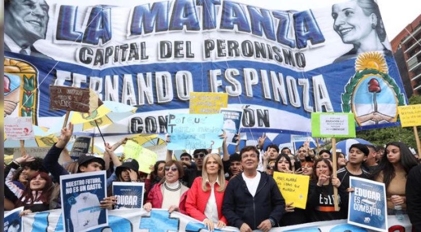 Espinoza: &ldquo;No nos podemos permitir perder el derecho al futuro de nuestra juventud&rdquo;